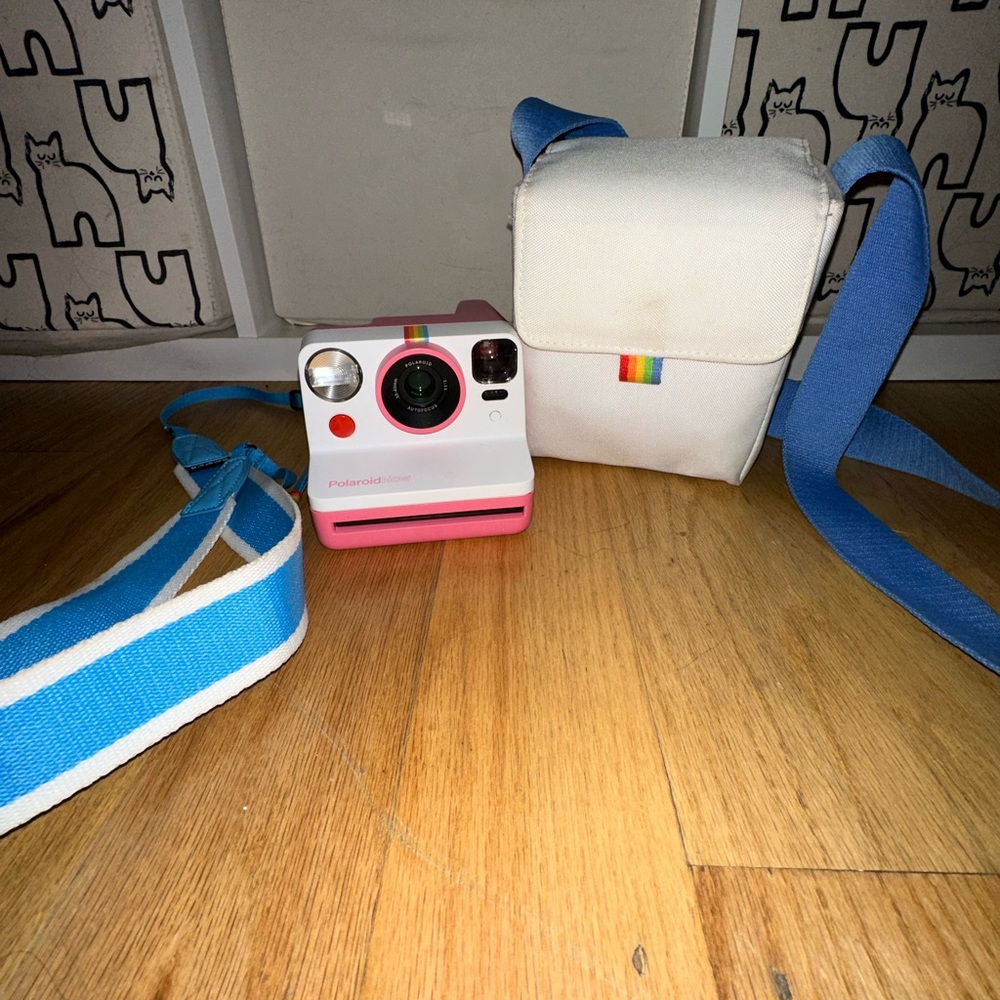Polaroid iType camera with bag